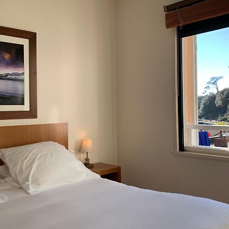 Hotel Beau Soleil Порник Екстериор снимка