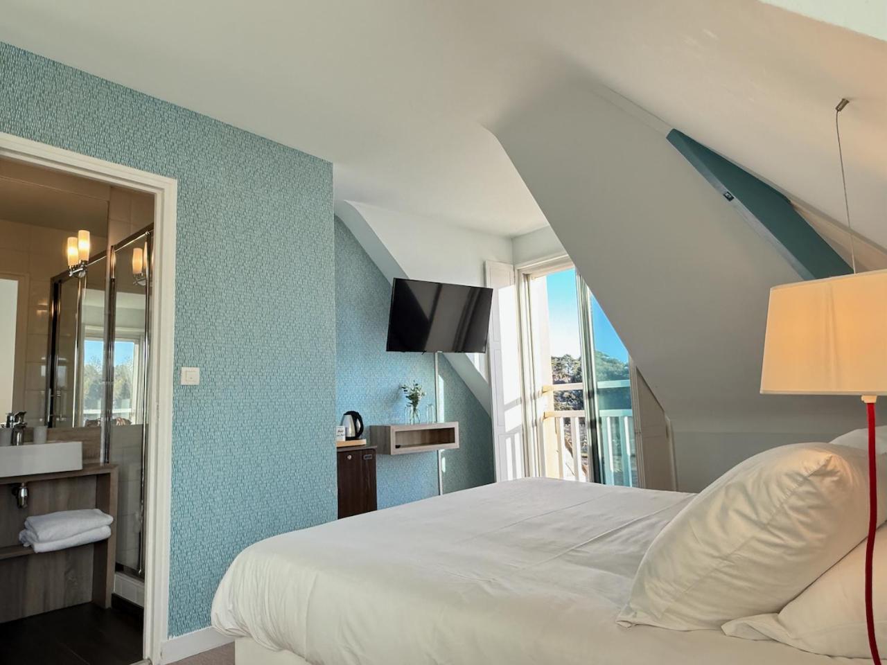 Hotel Beau Soleil Порник Екстериор снимка