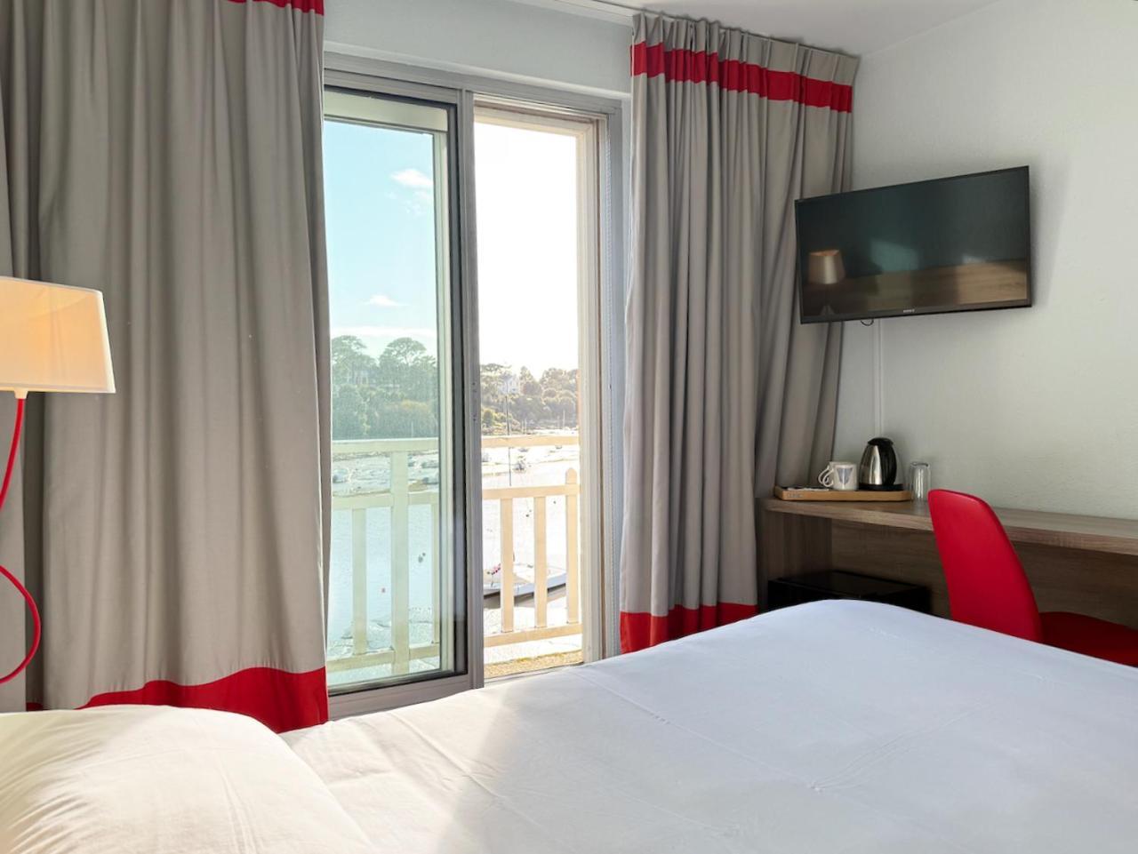 Hotel Beau Soleil Порник Екстериор снимка