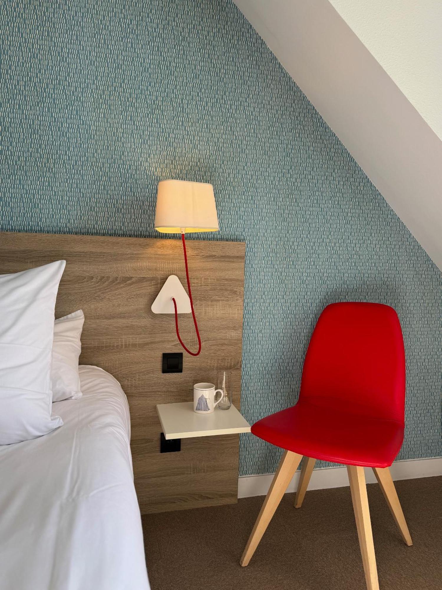 Hotel Beau Soleil Порник Екстериор снимка